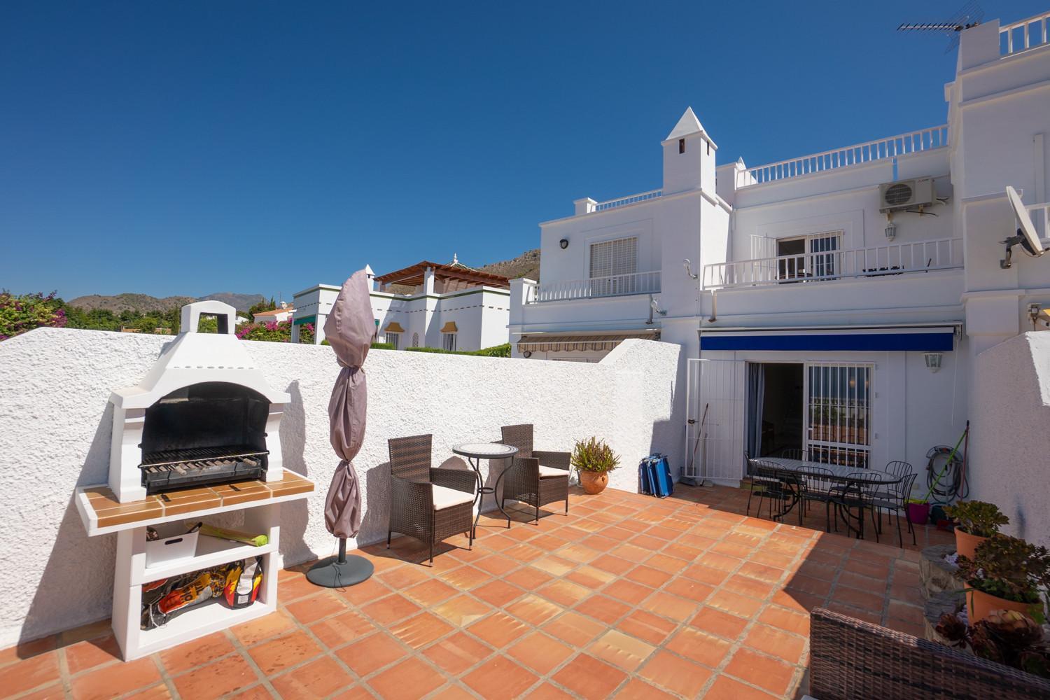Urb. Alhambra 3 Villa Nerja Luaran gambar
