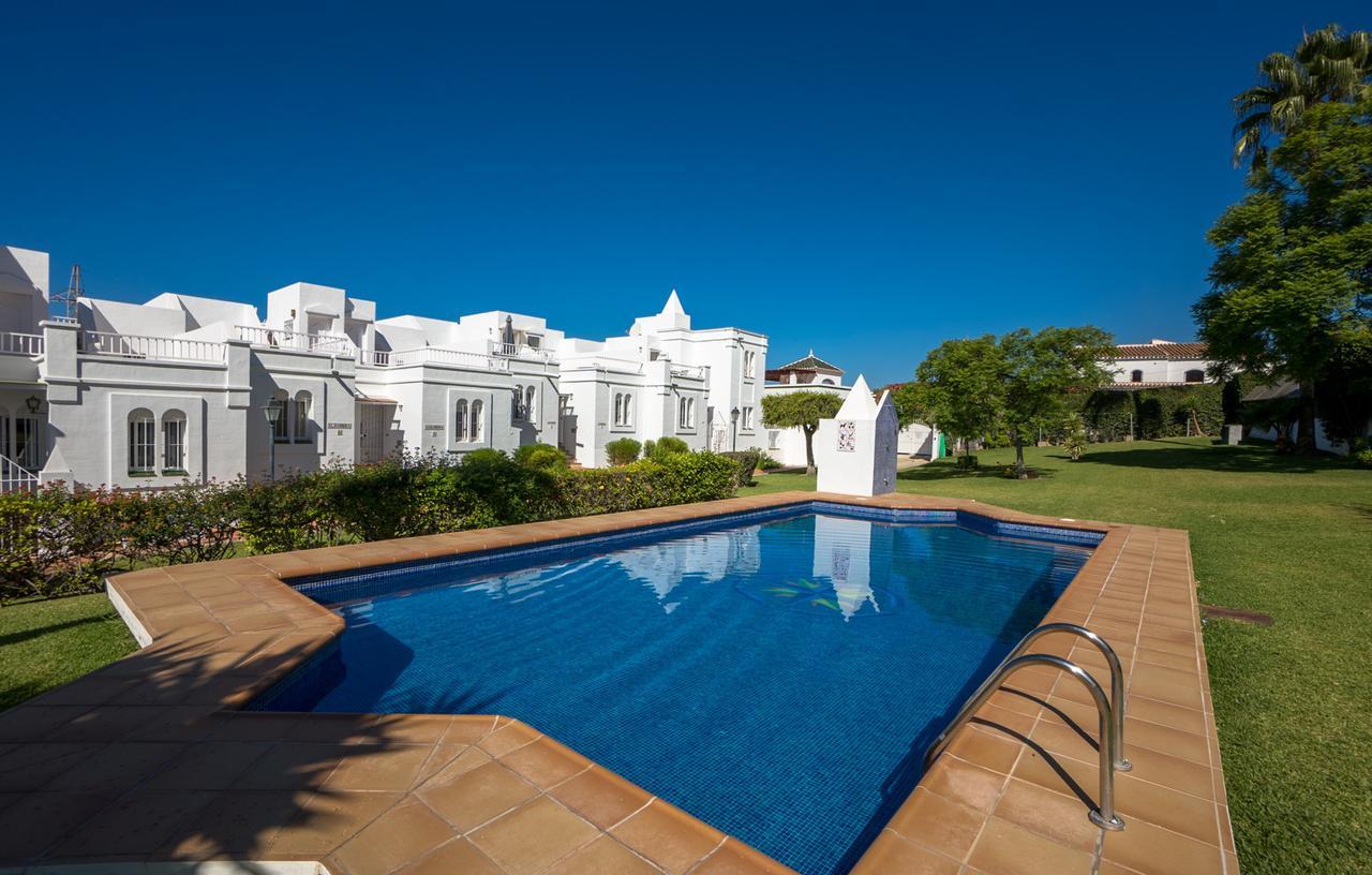 Urb. Alhambra 3 Villa Nerja Luaran gambar